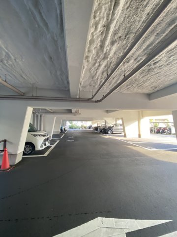 パレス西神戸の駐車場|カースペースがあります