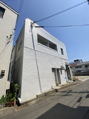 ハウスアサヒ屋の外観