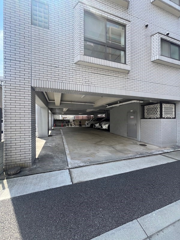 メイプル平本の外観