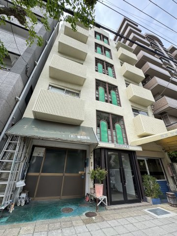 マンション幸和の外観