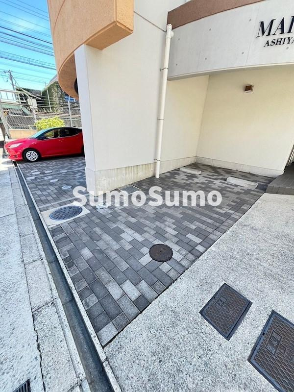 メインステージ芦屋茶屋之町の駐車場