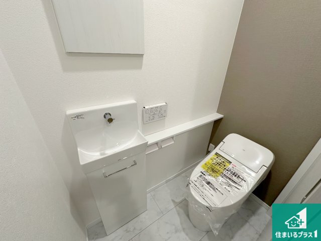 神戸市北区唐櫃台　新築一戸建てのトイレ|シンプルで清潔感のあるトイレです。