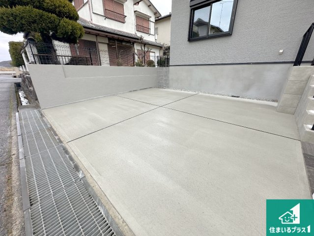 神戸市北区唐櫃台　新築一戸建ての駐車場|駐車スペース！散水栓があるので、こまめに愛車を洗えます！