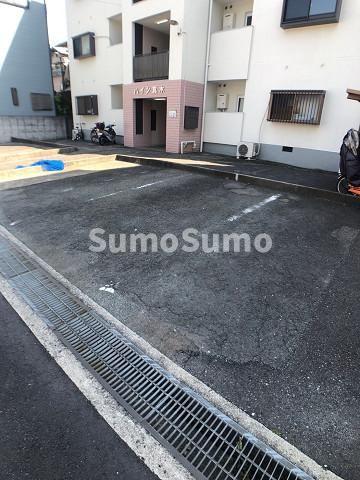 ハイツ瓦木の外観