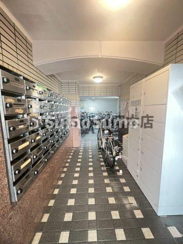 神戸市東灘区深江本町１丁目の賃貸マンションのロビー