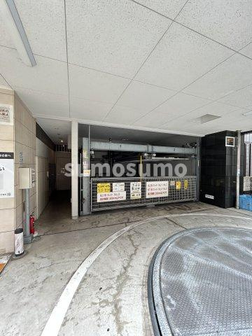 ビエラコート内久宝寺の駐車場