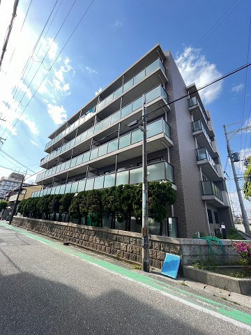 マンションヴィーガの外観