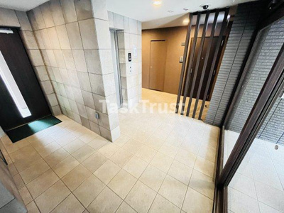 【ロビー】 | クロシェット関目