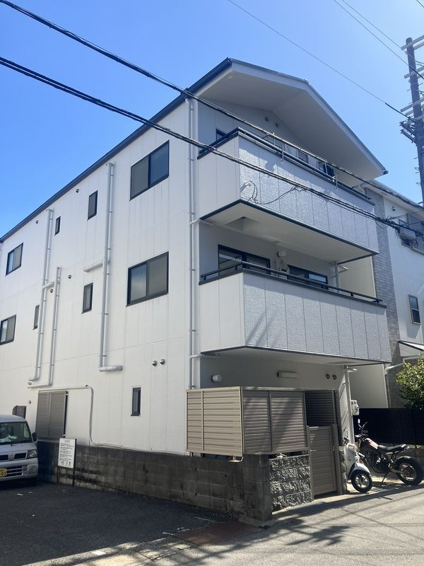 メゾンド１番館の外観