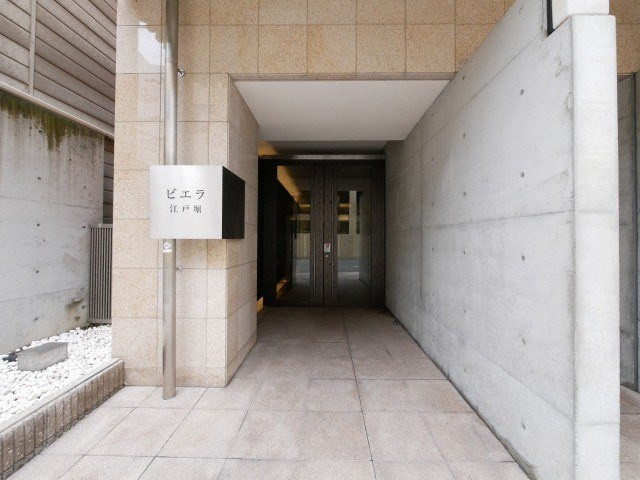 ビエラ江戸堀のエントランス