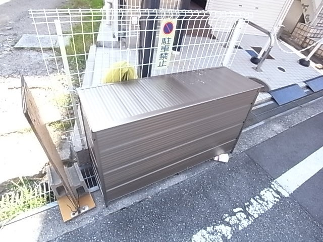 ハイデンス西難波の外観