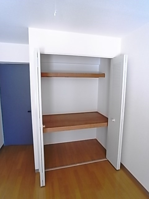 メゾンドール夙川台の収納