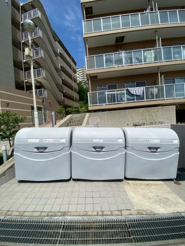 マンション妙法寺の外観