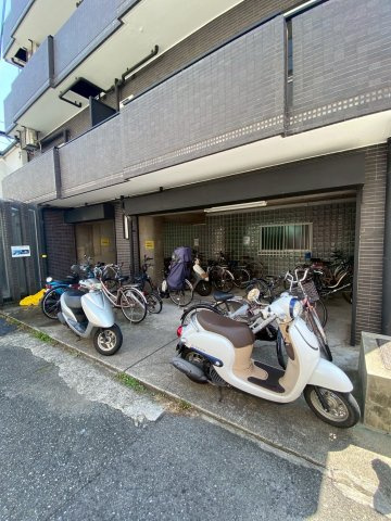 メゾン・ティファニーの外観