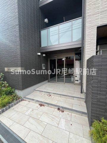 マンションなぎさⅡのエントランス|落ち着いたエントランスです