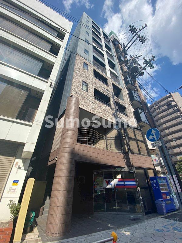 メゾンキコー靭本町の外観