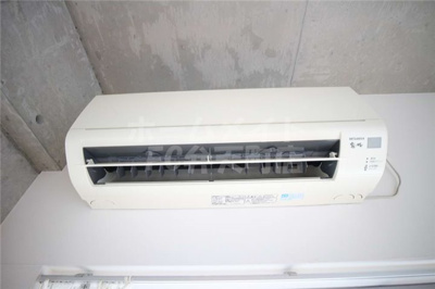 【設備】 | インザグレイス弁天町 | エアコン完備です