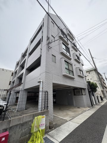 メイプル平本の外観