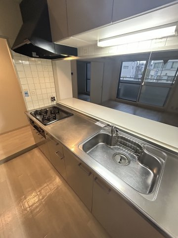 大阪市浪速区戎本町１丁目の賃貸マンションのキッチン
