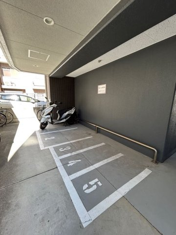 メインステージ須磨の駐車場