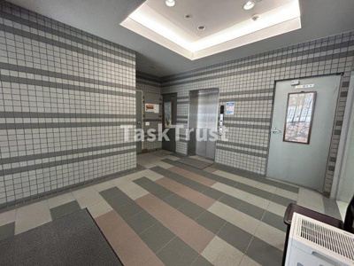 【ロビー】 | 大阪謄写館ビル