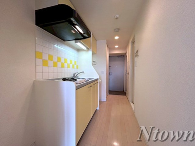 【内装】 | プレサンス新栄リミックス | 明るい室内です