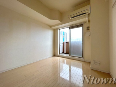 【居間・リビング】 | プレサンス新栄リミックス | こちらの居間で趣味の時間をお楽しみください