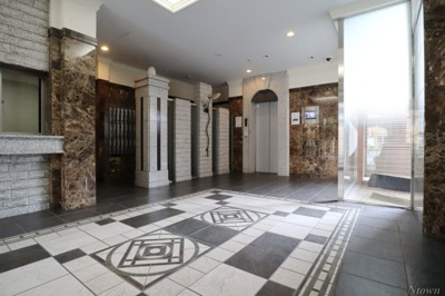 【ロビー】 | プレサンス新栄リミックス | 落ち着いたロビーです