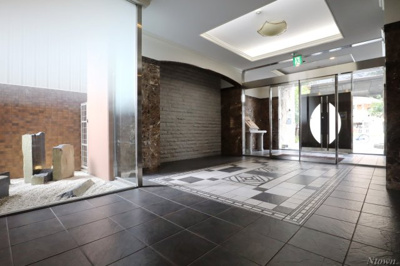 【ロビー】 | プレサンス新栄リミックス | 落ち着いたロビーです