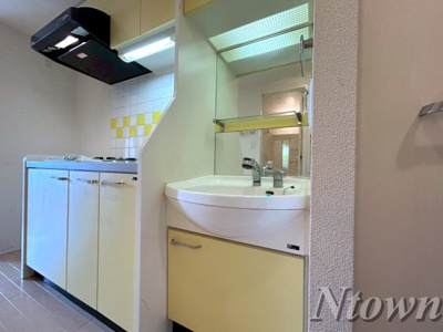 【独立洗面台】 | プレサンス新栄リミックス | 使いやすい独立洗面台です