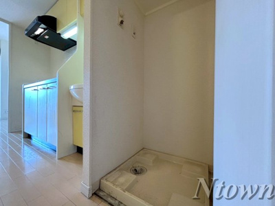 【設備】 | プレサンス新栄リミックス | 洗濯機置き場です