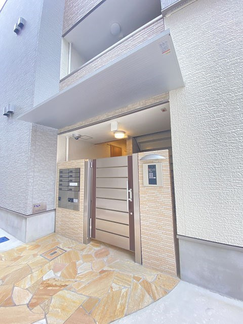 フジパレス南塚口EASTの外観