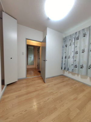 【洋室】 | サウスヒルⅡ | 同じ間取りの別の部屋の写真です。