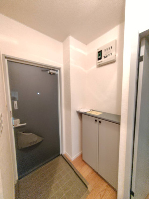 【玄関】 | サウスヒルⅡ | 同じ間取りの別の部屋の写真です。