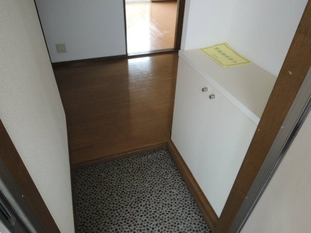 リバブル静山Ⅰの玄関