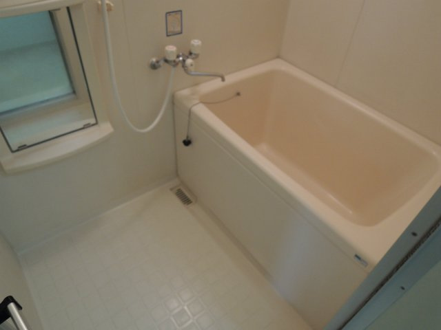 リバブル静山Ⅰの浴室