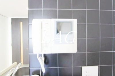 【セキュリティ】 | ハイム光 | モニター付きインターフォンです。