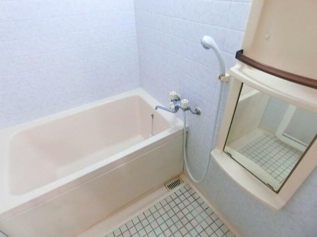 さいたま市浦和区常盤８丁目の賃貸マンションの浴室