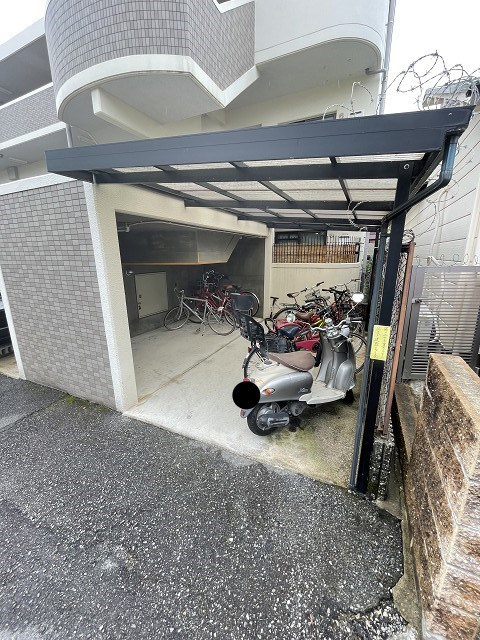 ラポール平松の外観