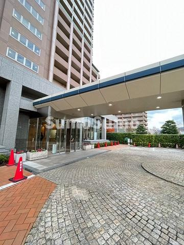 ラピタス31西宮のエントランス
