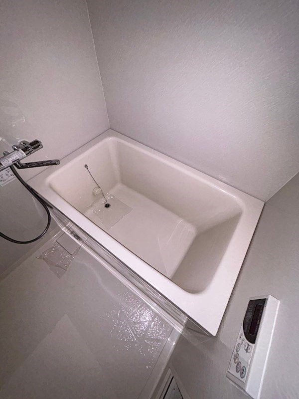 尼崎市上ノ島町１丁目の賃貸マンションの浴室