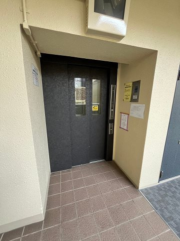 尼崎市上ノ島町１丁目の賃貸マンションのその他共用部分