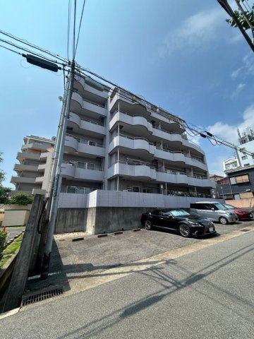 プラザ兵庫の外観