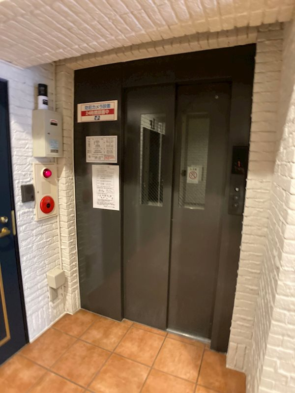ブランシェ松屋町のロビー