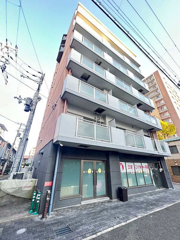 リーガルコート明和の外観