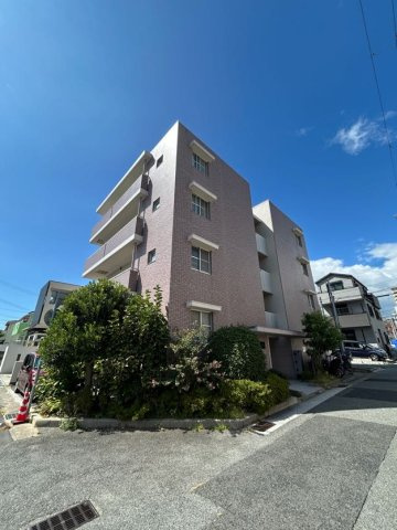 プラシド須磨の外観