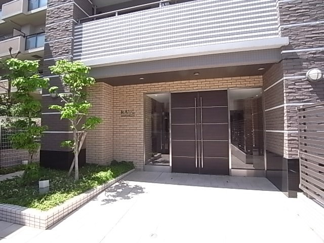 ラウル六甲道のエントランス