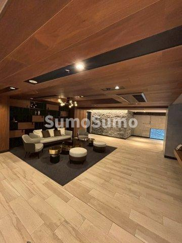 ブランズ大阪本町のロビー