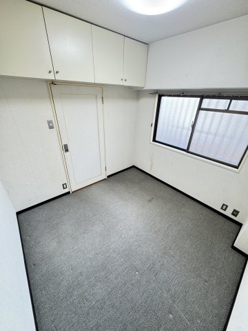 ライオンズマンション下山手第二の居間・リビング