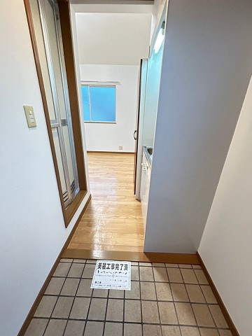 尼崎市塚口本町３丁目のアパートの玄関